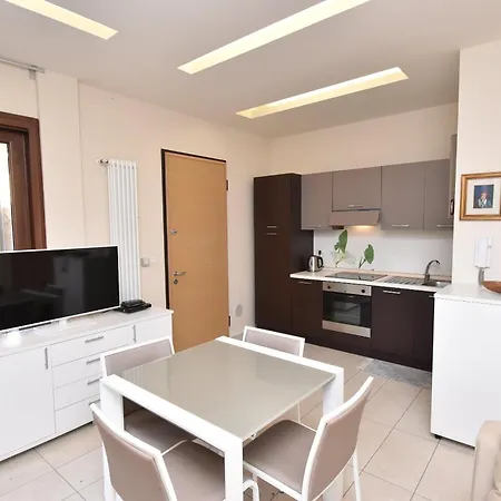 Tasso Con Ampio Terrazzo